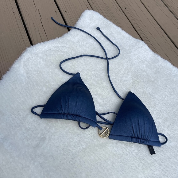 Victoria's Secret Bikini Top - Picture 10 of 11